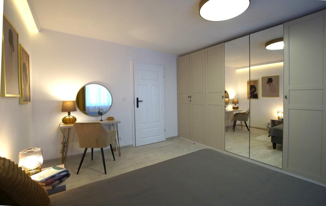 Ferienwohnung Waniliowe Zacisze Jelenia Góra Exterior foto