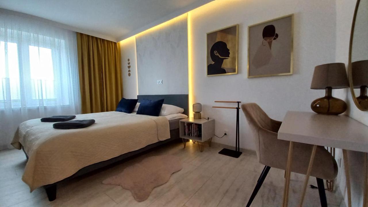 Ferienwohnung Waniliowe Zacisze Jelenia Góra Exterior foto